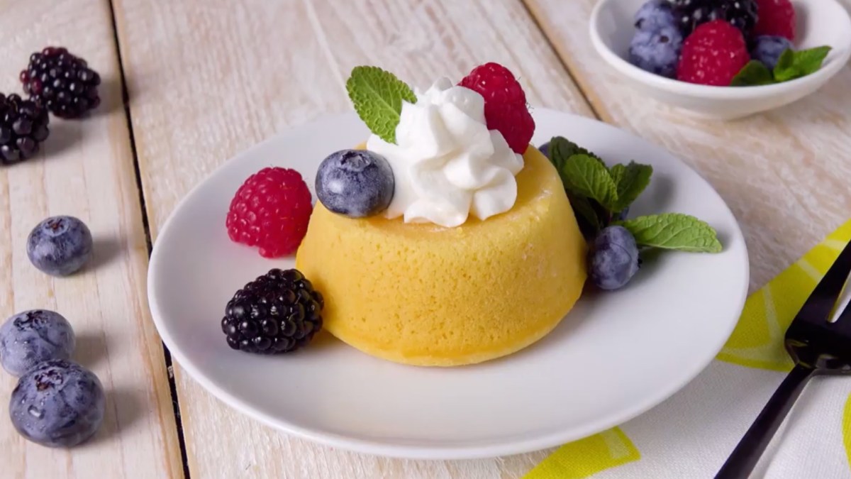 Mini Lemon Cakes