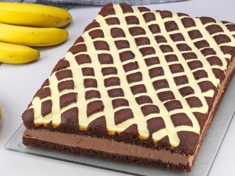 Banana Cream Cake