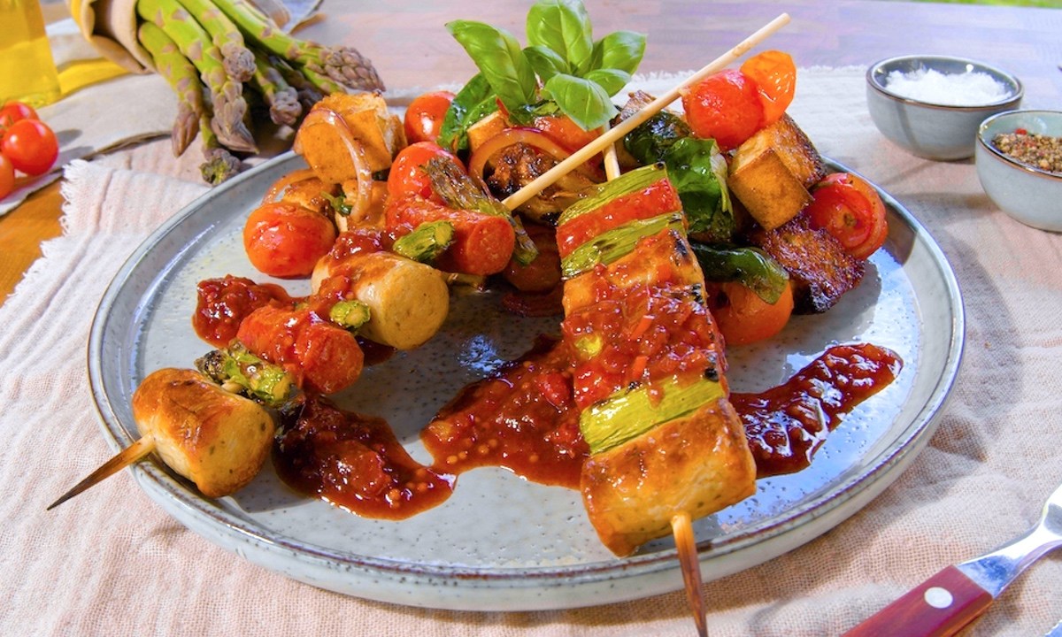 Grilled Asparagus Kebabs