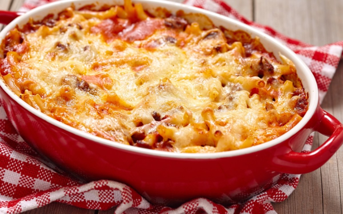 Oven-Baked Macaroni alla Mamma in a red baking dish.